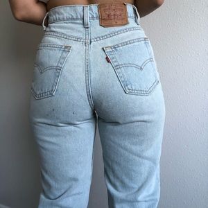 Vintage Levi’s 512 Light Wash Jeans
